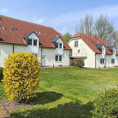 Gollwitzer Park - Insel Poel-2 By Interhome